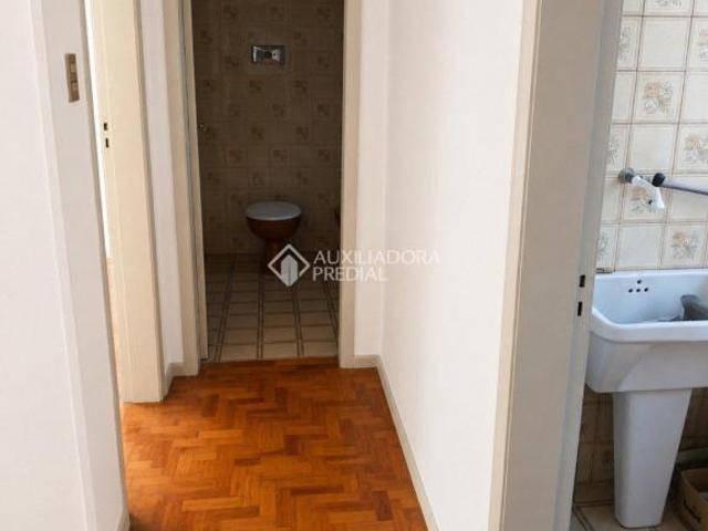 Apartamento de 1 dormitórios e 1 vaga de garagem escriturada