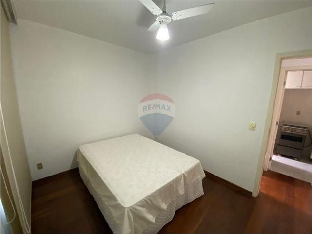 Apartamento de 1 quarto todo mobiliado e 1 vaga de garagem no centro