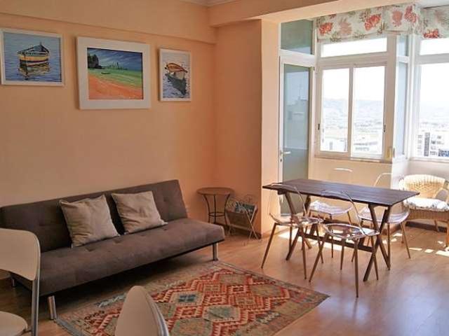Apartamento de 1 quarto para alugar em Almada, Lisboa