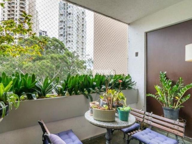 APARTAMENTO DE 200 M2 VILA ANDRADE MORUMBI 4 DORMITÓRIOS 2 SUÍTES 5 VAGAS