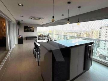Apartamento de 221 mts², 3 quartos 3 suítes, 4 vagas, em Santa Teresinha
