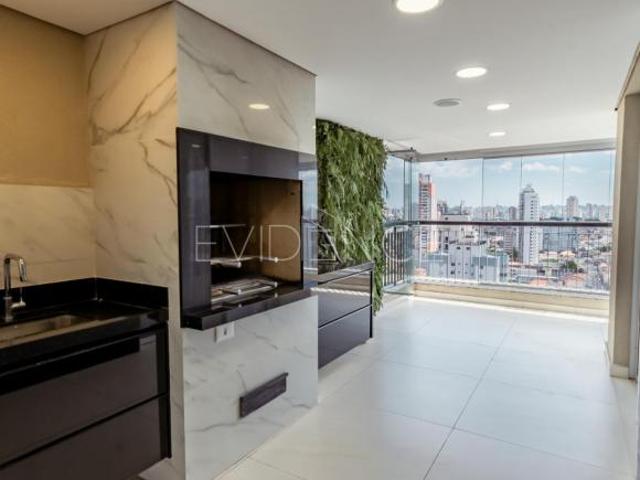 Apartamento de 234 m² com 4 dormitórios 3 suítes e 4 vagas no Tatuapé!
