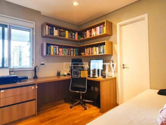 Apartamento de 234m² com 4 Suítes no Campo Belo – Amplo, Sofisticado e com Lazer Completo