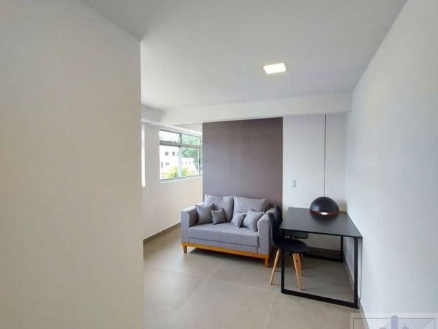 Apartamento de 27 m² na Mateus Leme Centro Cívico Curitiba PR, aluguel por R$ 1.960/mês