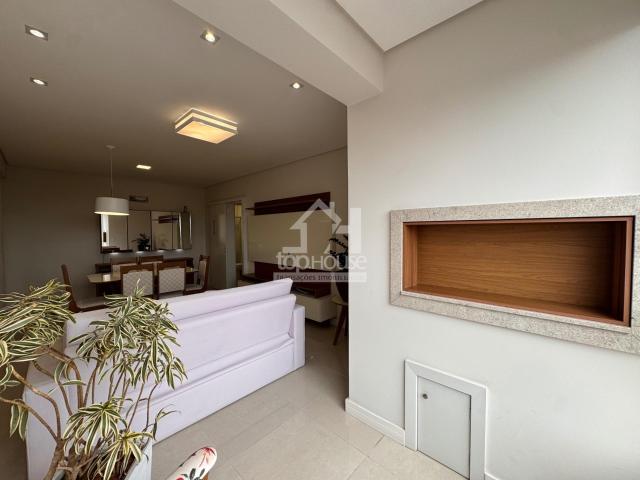 APARTAMENTO DE 2 DORMITÓRIOS MOBILIADO