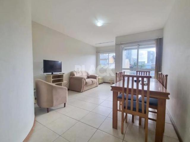 Apartamento de 2 dormitórios na Beira Mar Torres RS