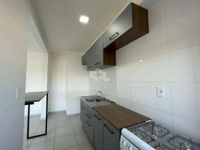 Apartamento de 2 dormitórios no bairro Goias