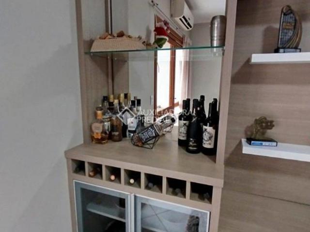 Apartamento de 2 dormitórios no bairro Jardim América