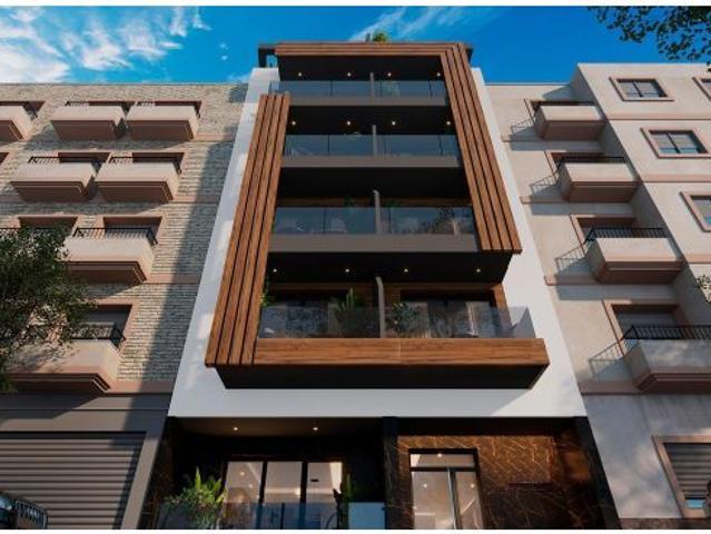 Apartamento de 2 dormitorios a la venta a solo 250 m de la Playa del Cura en Torrevieja