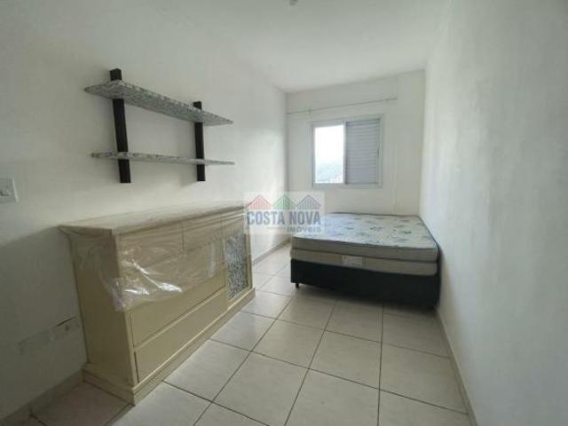 Apartamento de 2 dormitórios com 2 vagas de garagem