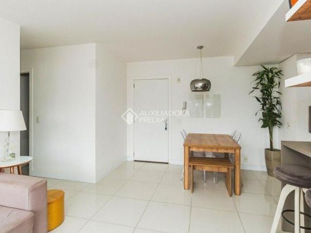 Apartamento de 2 dormitórios com 2 vagas e infraestrutura no My Way