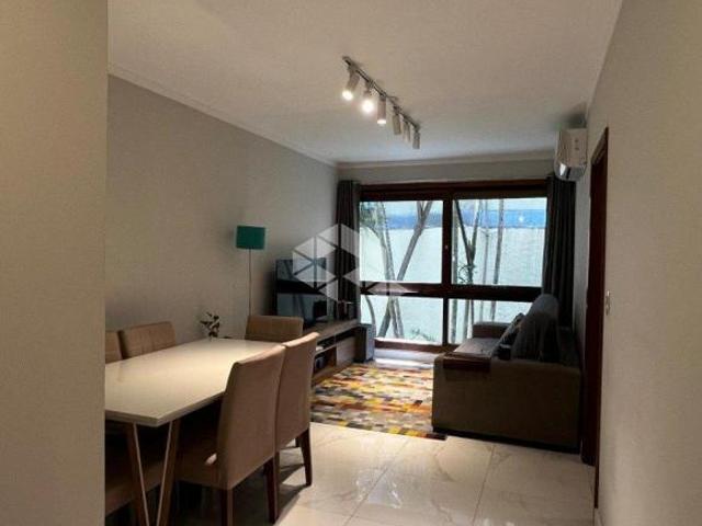Apartamento de 2 dormitórios com garagem no bairro Auxiliadora próximo as Av. Carlos Gomes e Plínio