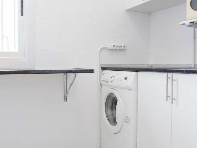 Apartamento de 2 dormitorios con terraza en Usera, Madrid