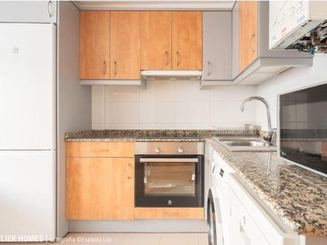 Apartamento de 2 dormitorios con garaje y trastero en Valdefierro