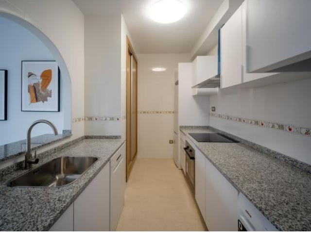 Apartamento de 2 dormitorios con solárium en Cuevas de Almanzora