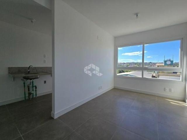 Apartamento de 2 dormitórios e 1 vaga de garagem, no bairro Jardim do Salso, em