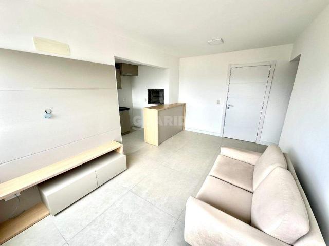 Apartamento de 2 dormitórios e 1 vaga de garagem no bairro Partenon Porto Alegre/RS. COD: 23543