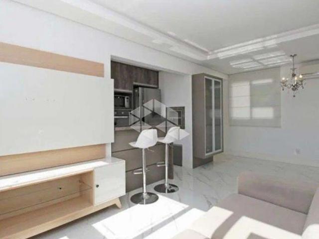 Apartamento de 2 dormitórios e 1 vaga de garagem, no bairro São João, em Porto A