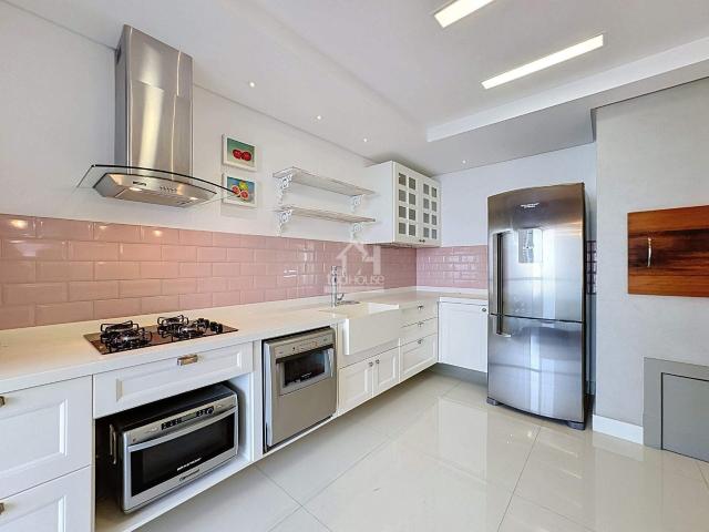 APARTAMENTO DE 2 DORMITÓRIOS EM BAIRRO NOBRE