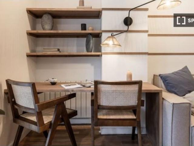 Apartamento de 2 dormitorios en alquiler en Madrid