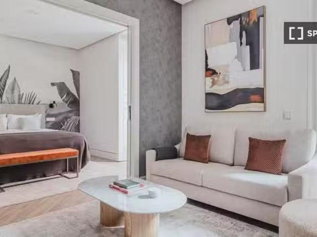 Apartamento de 2 dormitorios en alquiler en Madrid