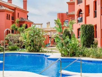 Apartamento de 2 dormitorios en alquiler en Mijas