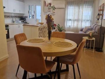 Apartamento de 2 dormitorios en alquiler en Mislata, Valencia