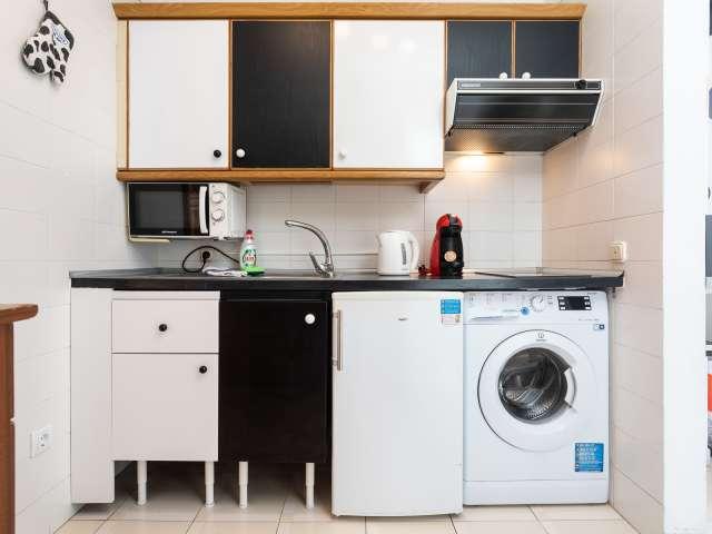 Apartamento de 2 dormitorios en alquiler en Arona