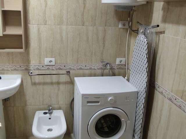 Apartamento de 2 dormitorios en alquiler en Arona