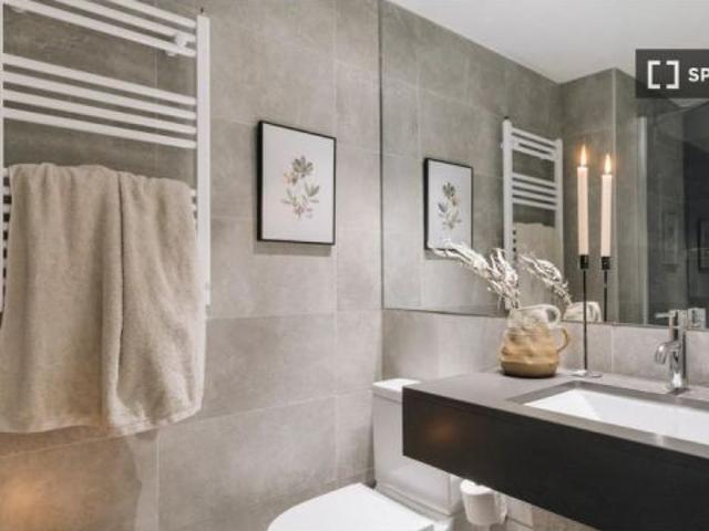 Apartamento de 2 dormitorios en alquiler en Barcelona