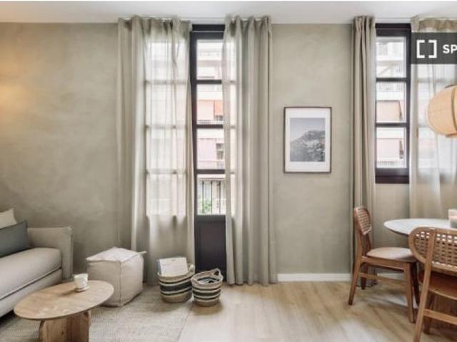 Apartamento de 2 dormitorios en alquiler en Barcelona