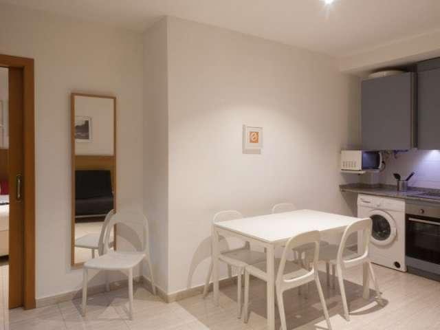 Apartamento de 2 dormitorios en alquiler en Barri Gòtic, Barcelona