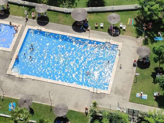 Apartamento de 2 dormitorios en alquiler en Benidorm