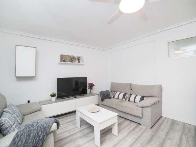 Apartamento de 2 dormitorios en alquiler en Cabanyal, Valencia