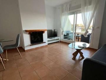 Apartamento de 2 dormitorios en alquiler en Calahonda, Málaga