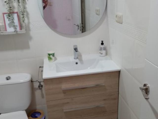 Apartamento de 2 dormitorios en alquiler en Cartagena