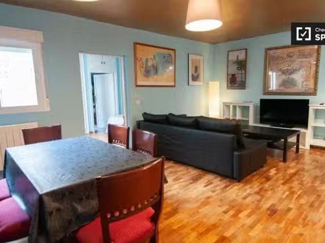 Apartamento de 2 dormitorios en alquiler en Centro Madrid