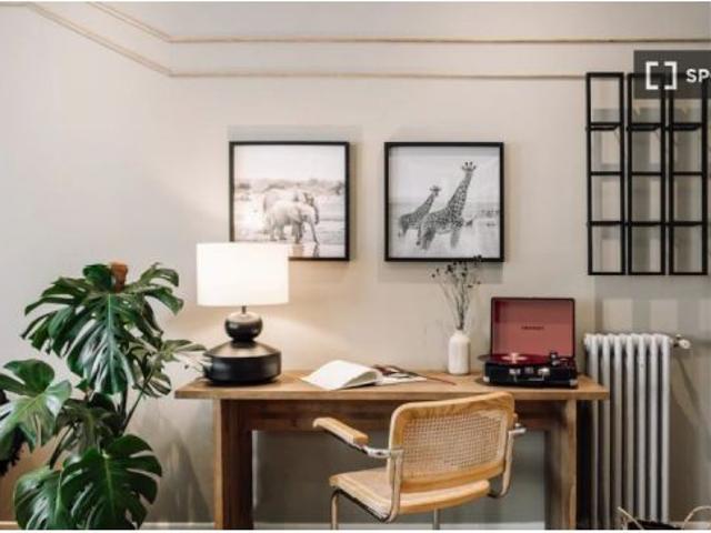 Apartamento de 2 dormitorios en alquiler en Chamberí
