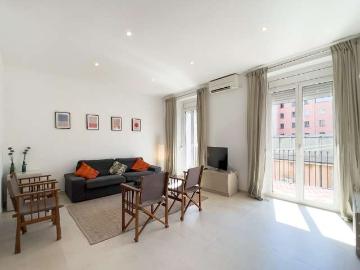 Apartamento de 2 dormitorios en alquiler en Ciutat Vella, Barcelona