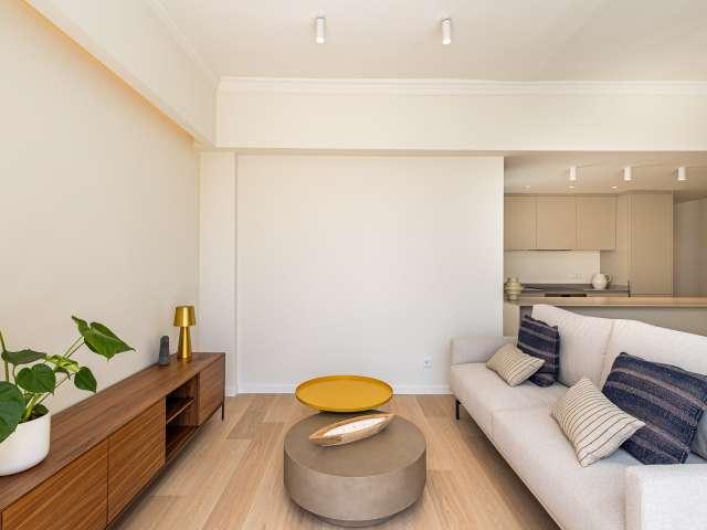 Apartamento de 2 dormitorios en alquiler en Extramurs, Valencia