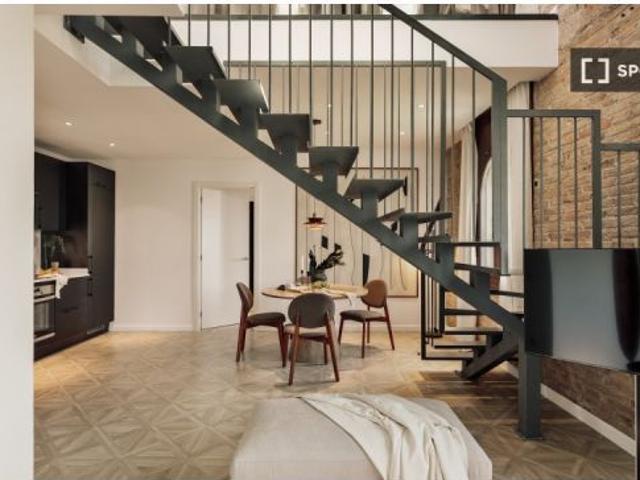 Apartamento de 2 dormitorios en alquiler en El Raval
