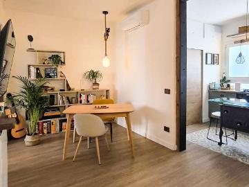 Apartamento de 2 dormitorios en alquiler en Embajadores, Madrid