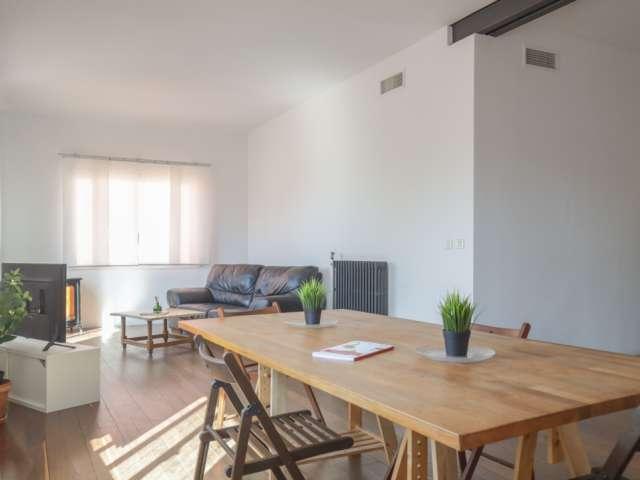 Apartamento de 2 dormitorios en alquiler en Embajadores, Madrid