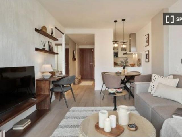 Apartamento de 2 dormitorios en alquiler en L' Eixample