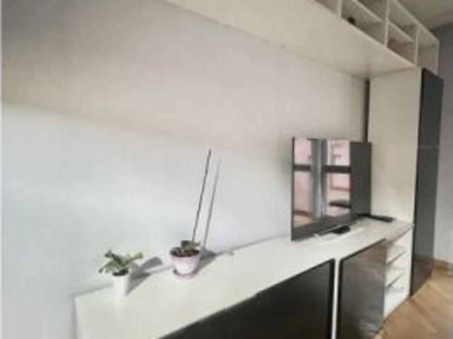 Apartamento de 2 dormitorios en alquiler en Legazpi