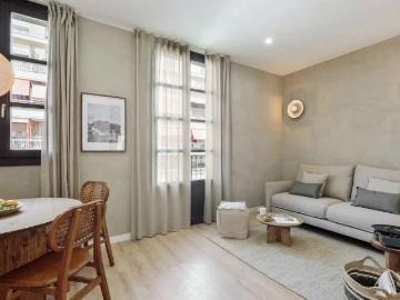 Apartamento de 2 dormitorios en alquiler en L'Eixample, Barcelona