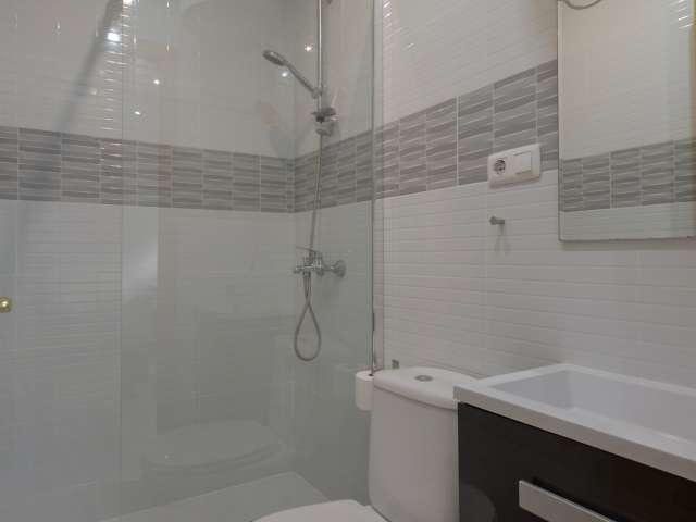 Apartamento de 2 dormitorios en alquiler en Puente de Vallecas, Madrid