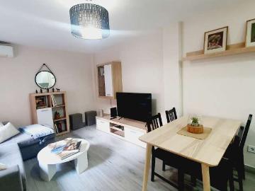 Apartamento de 2 dormitorios en alquiler en Palos de Moguer, Madrid