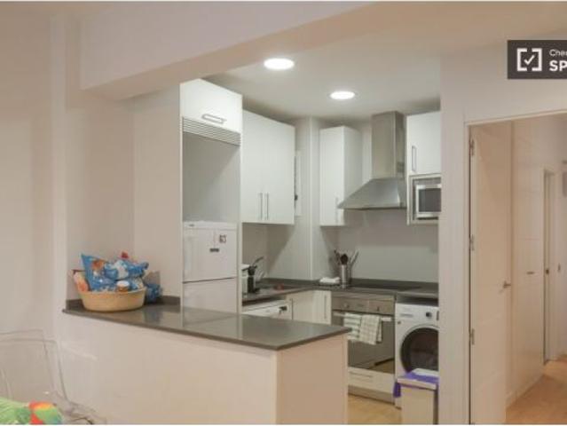 Apartamento de 2 dormitorios en alquiler en Palacio