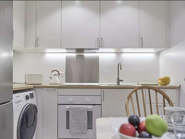 Apartamento de 2 dormitorios en alquiler en Palacio, Madrid